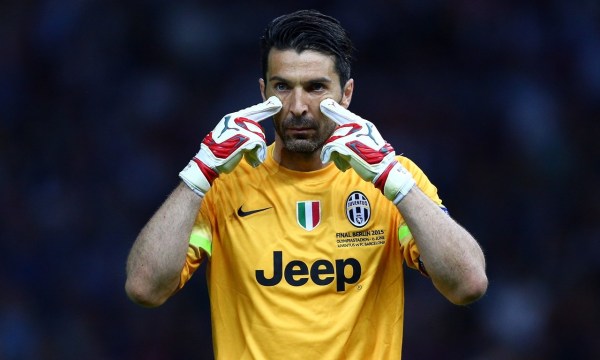  尤文图斯传奇门将布冯复出，以教练身份重返安联