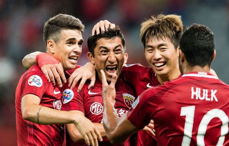 ngsports- 洛里昂老将宣布赛季末退役,球迷深情送别仪式